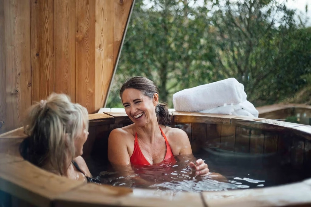 Vildmarksbad i haven | SPA Kompaniet