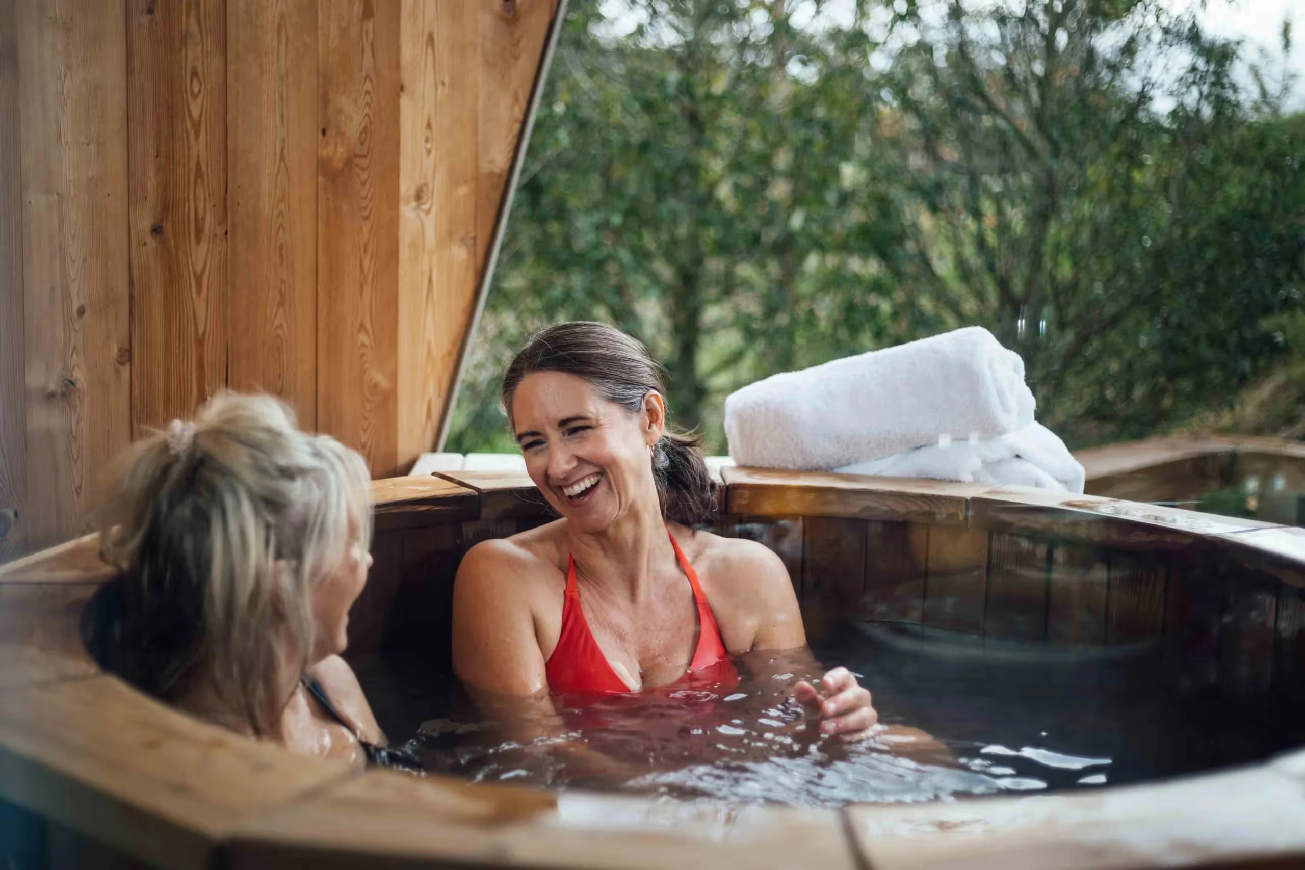 Vildmarksbad i haven | SPA Kompaniet